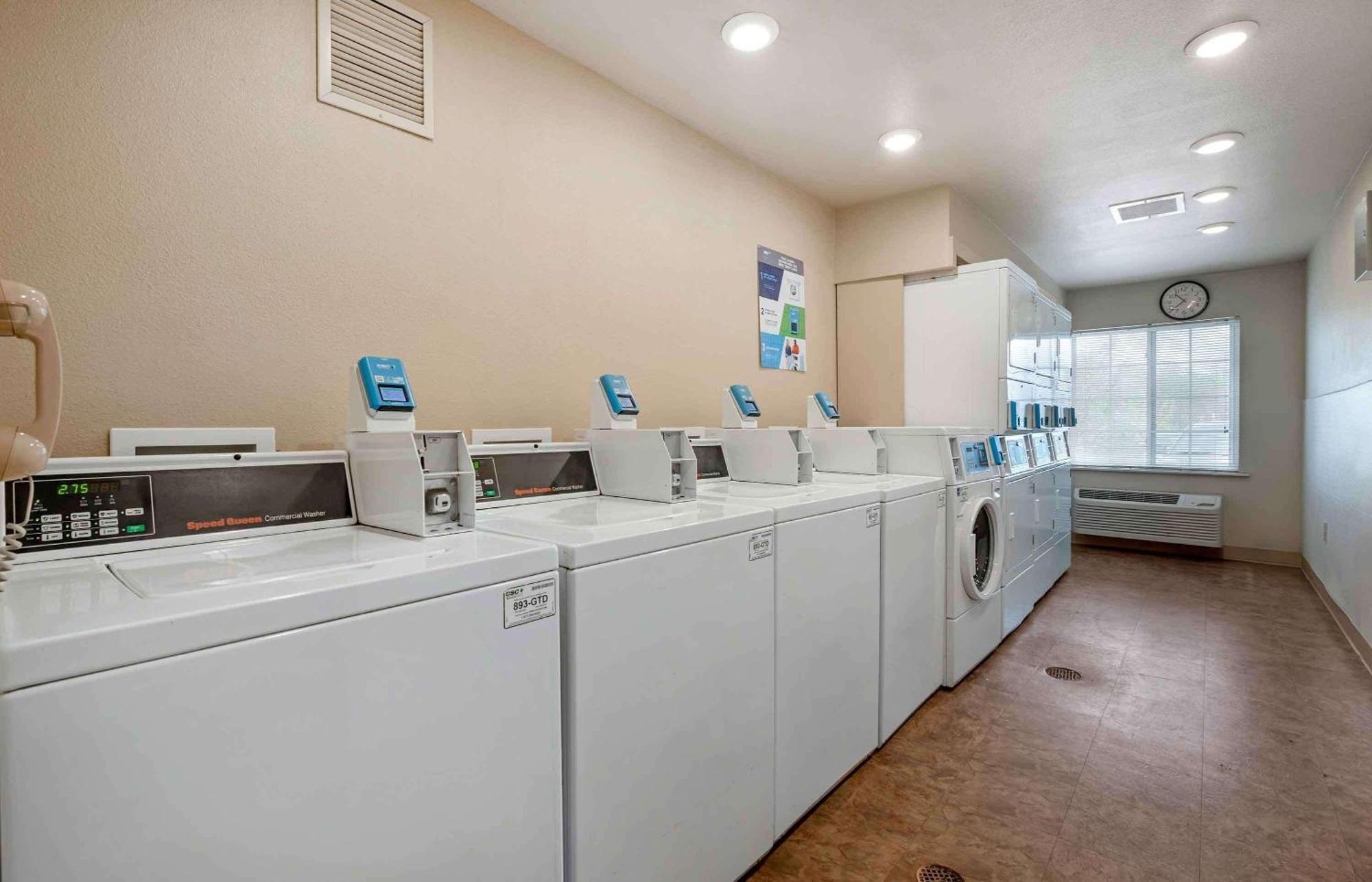 Extended Stay America Select Suites - Indianapolis - פליינפילד מראה חיצוני תמונה